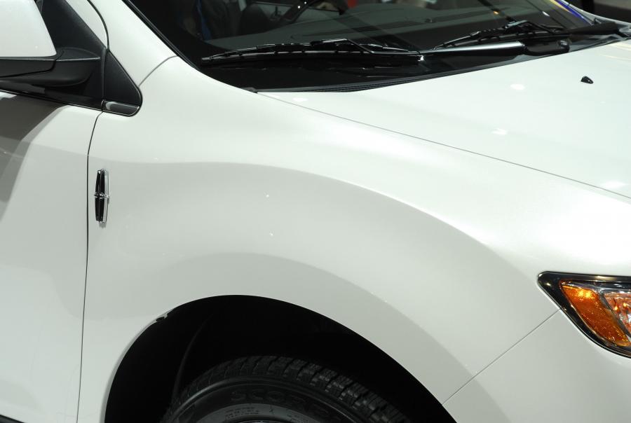  Lincoln MKX 2011 года  (фото 92 из 105)